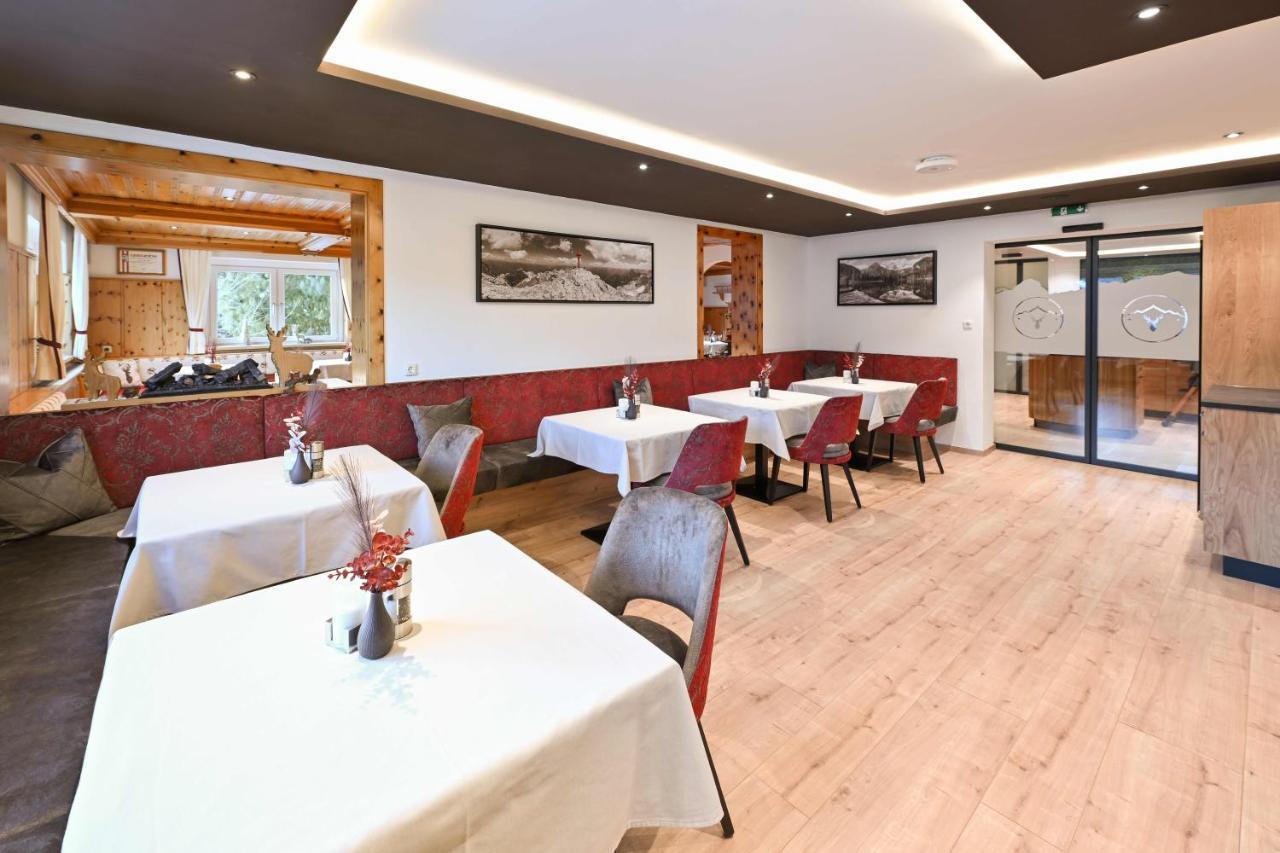 Hotel Sonnfeld Hinterstoder Exterior photo